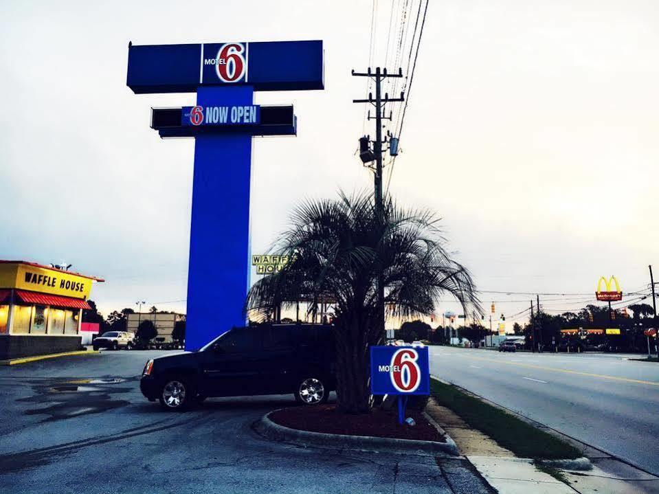 Motel 6-Jacksonville, Nc Екстериор снимка